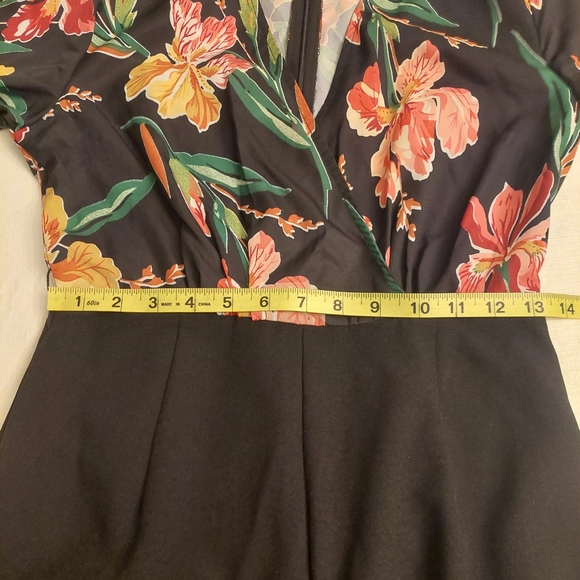 Sweatyrocks Floral Jumpsuit Pink Black Wide Leg V Neck Bell Sleeve Size S - Picture 5 of 12